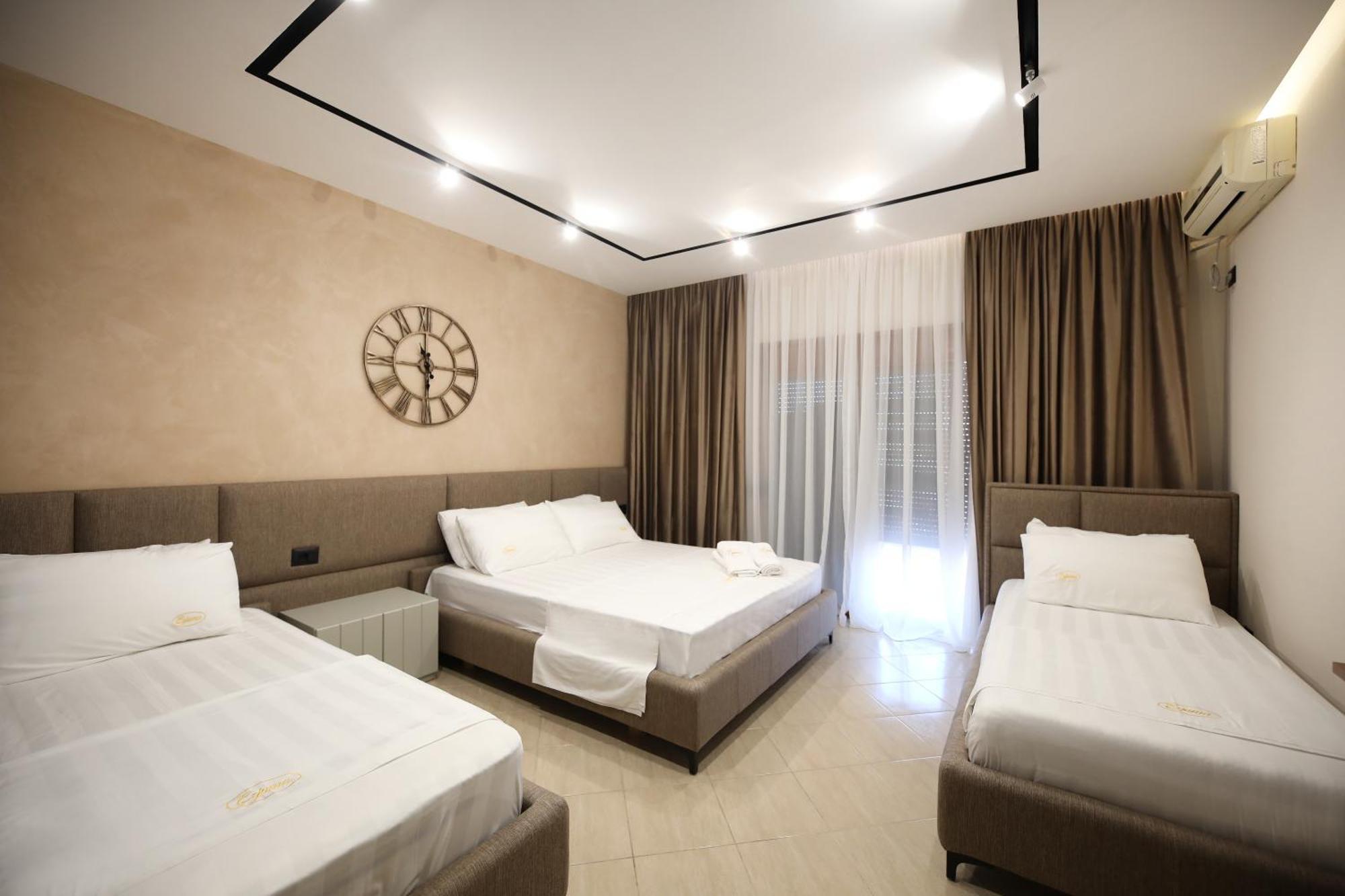 Hotel Erjuma Vlore Exterior photo