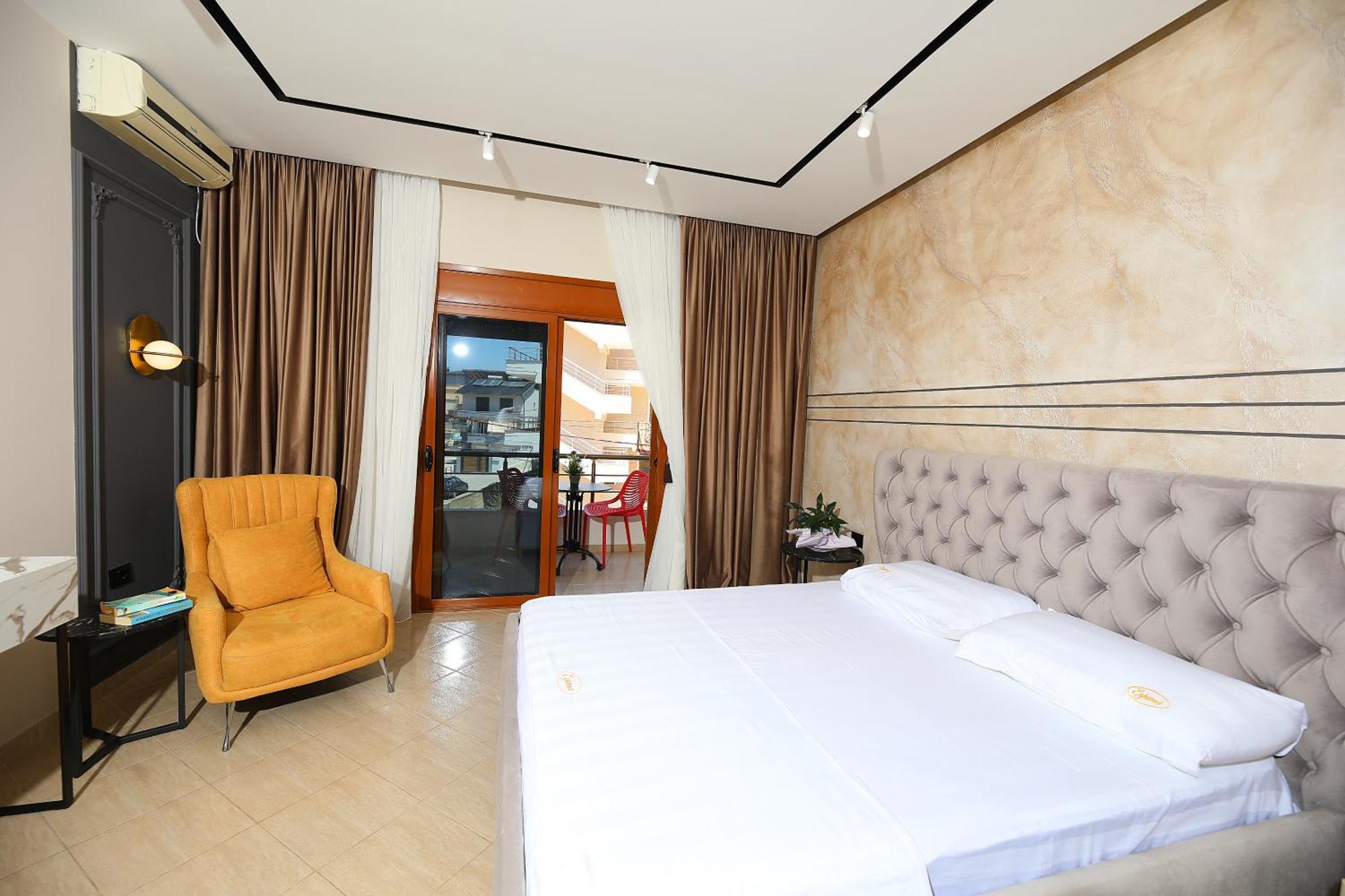 Hotel Erjuma Vlore Exterior photo